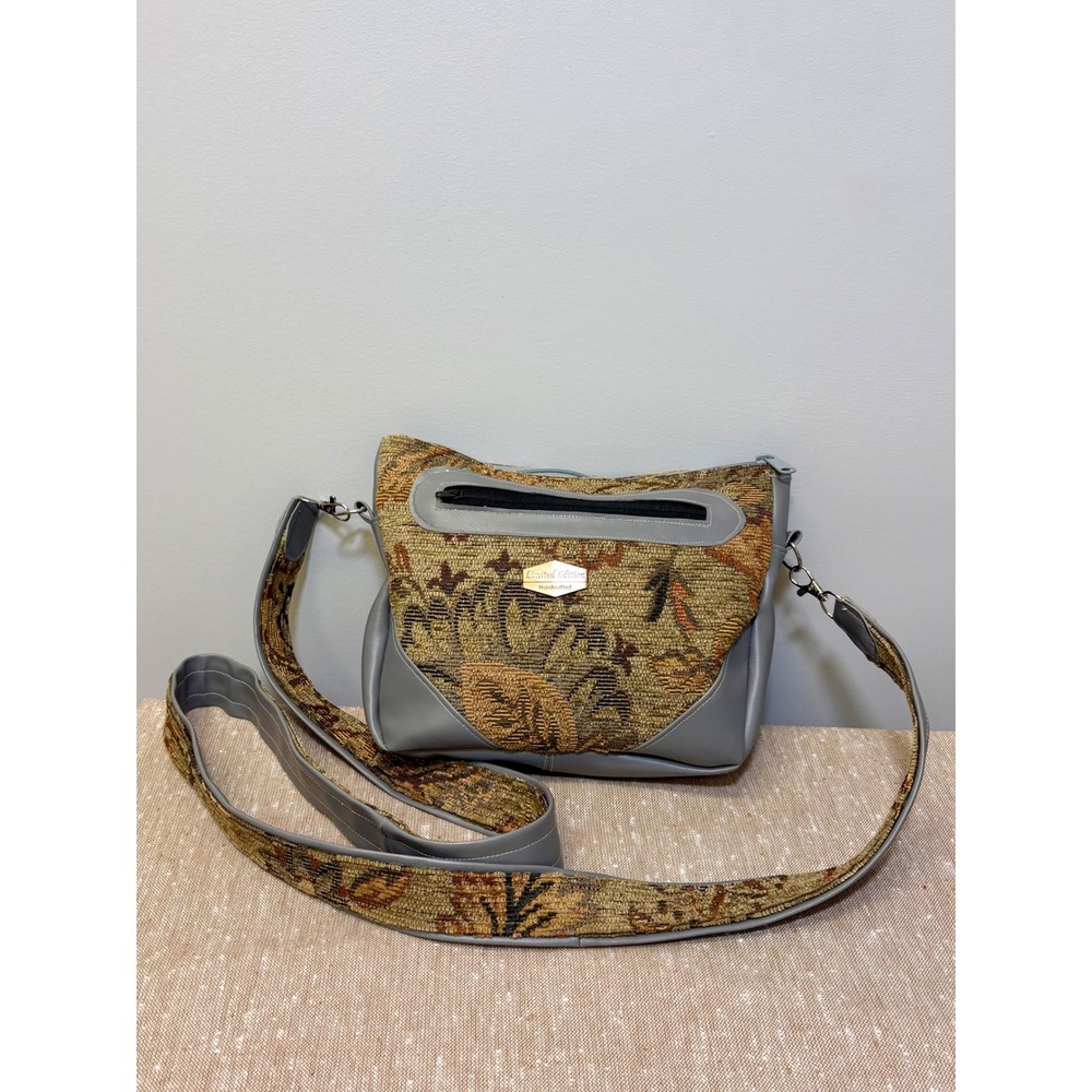 Vintage Cottagecore Purse Autumn Floral Boho Tapestry Crossbody Bag